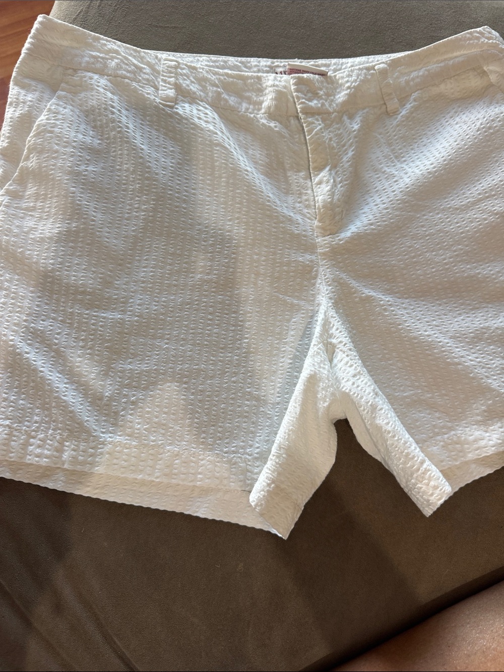 Merona White Textured Women’s Shorts {seersucker}